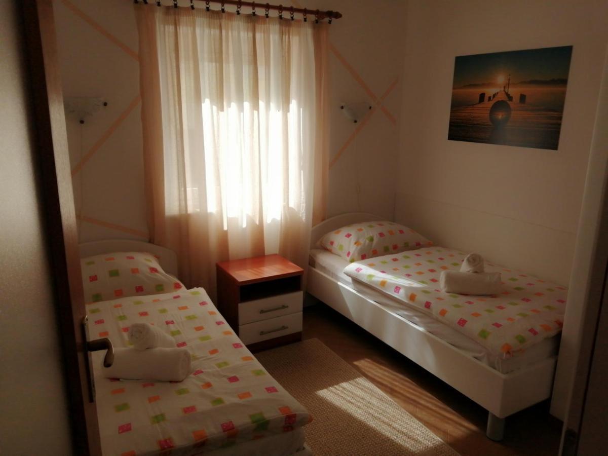 Apartments Tina Pula Dış mekan fotoğraf