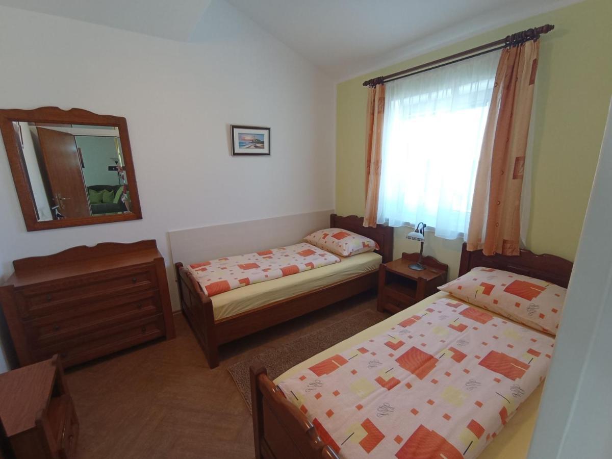 Apartments Tina Pula Dış mekan fotoğraf