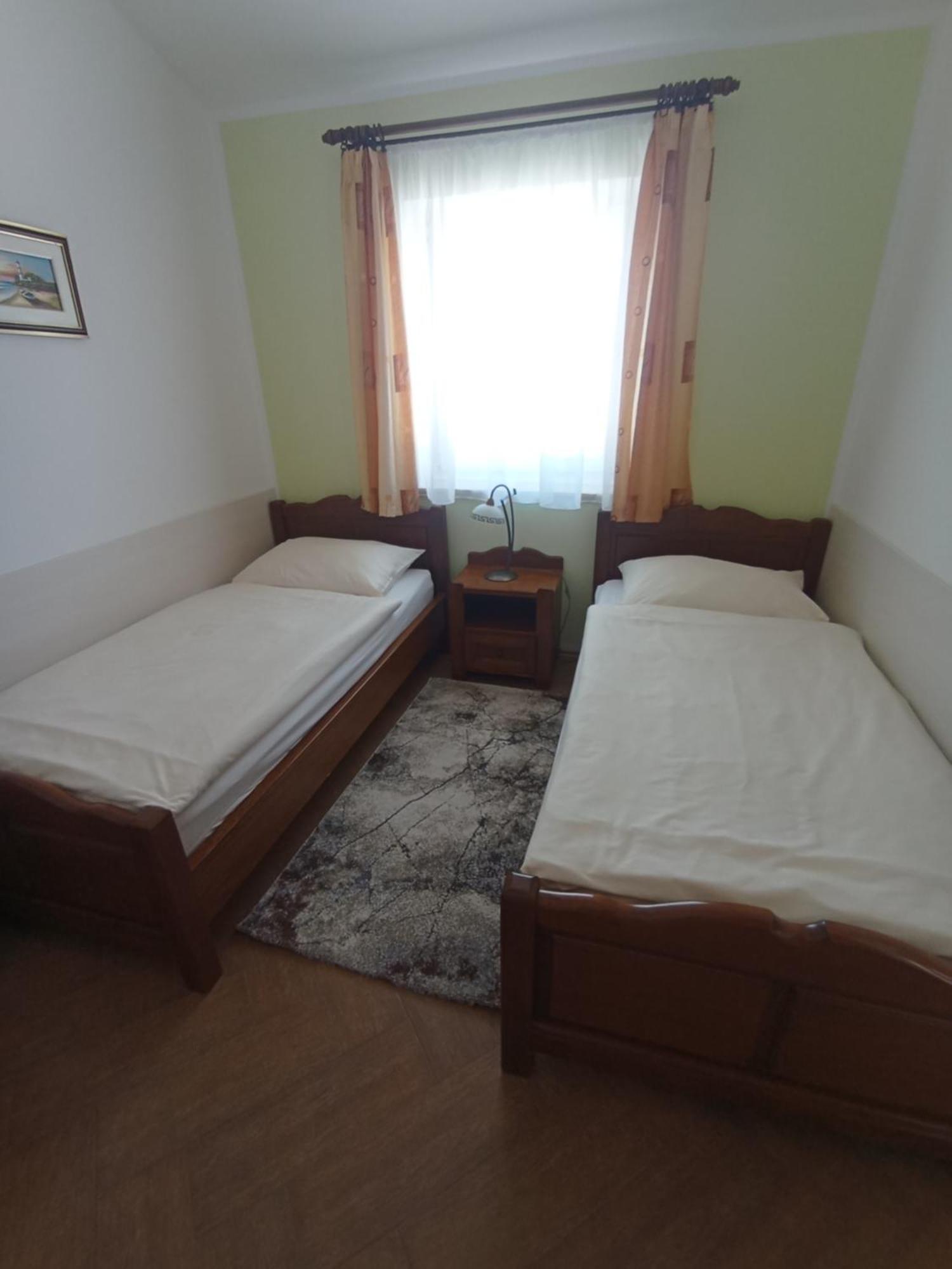 Apartments Tina Pula Dış mekan fotoğraf
